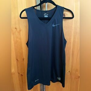 Nike Dry Fit Top Men’s Size M
